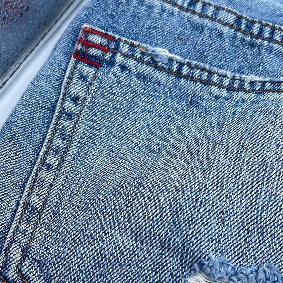 BDG size 28 Tomgirl  destroyed denim shorts - Picture 6 of 10